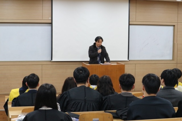 19학위수여식 (2).JPG