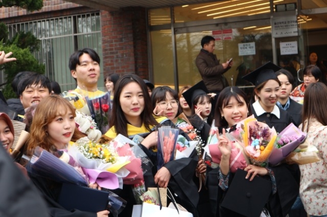 19학위수여식 (26).JPG