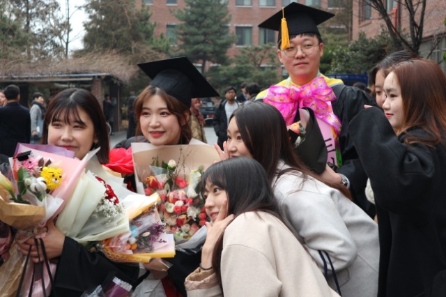 19학위수여식 (38).JPG