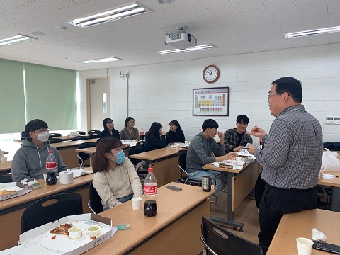 11.16 류광선교수님 밀착상담 2.jpg