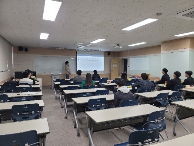 수학과 학부생 연구발표대회 PPT발표 5.jpg